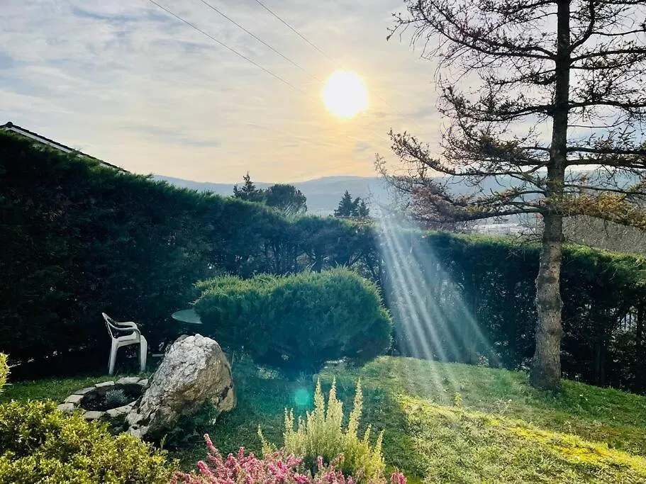 Villa Ma Petite Maison Chasse-sur-Rhône Francia